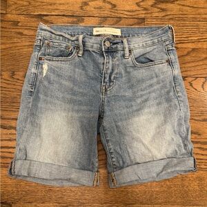 Gap 1969 Bermuda Shorts 26 Light Wash Cuffed Stretch Denim